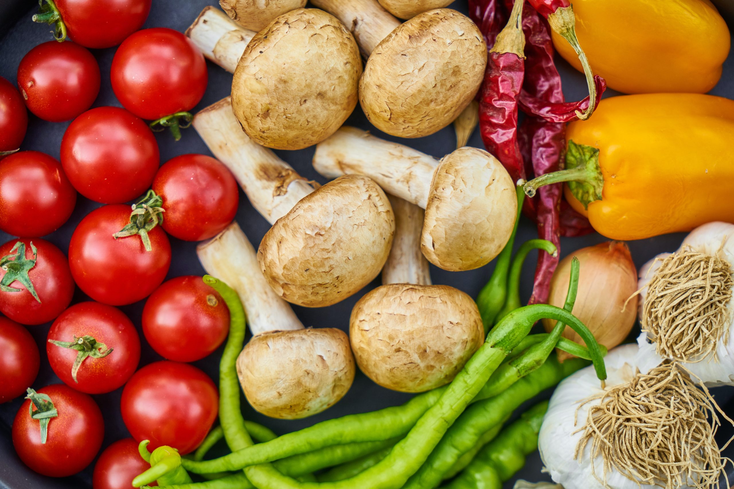 flat-lay-photography-of-variety-of-vegetables-1435904